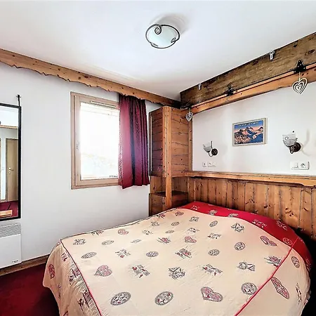 Cosy Avec Balcon, Parking Et Piscine, A 500m Des Pistes - Fr-1-267-271 Apartment